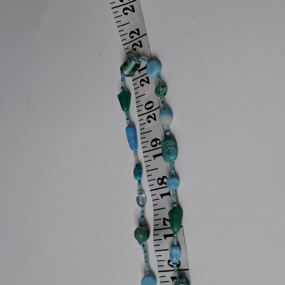 Green/ Blue Glass & Stone Beaded Necklace & Earrings - Picture 7 of 11